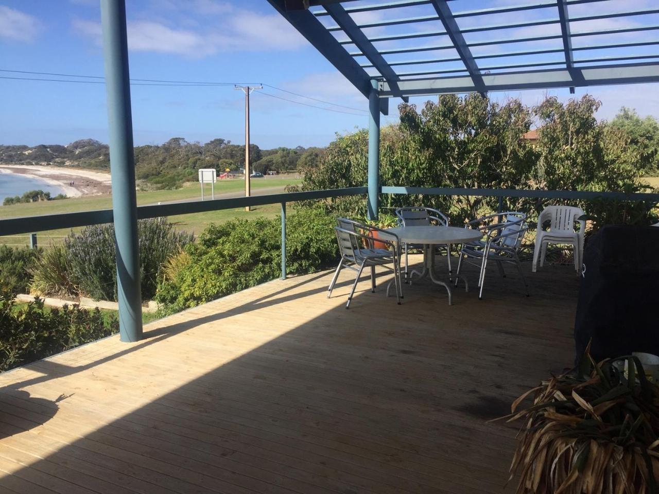 Emu Bay Lodge Exterior photo